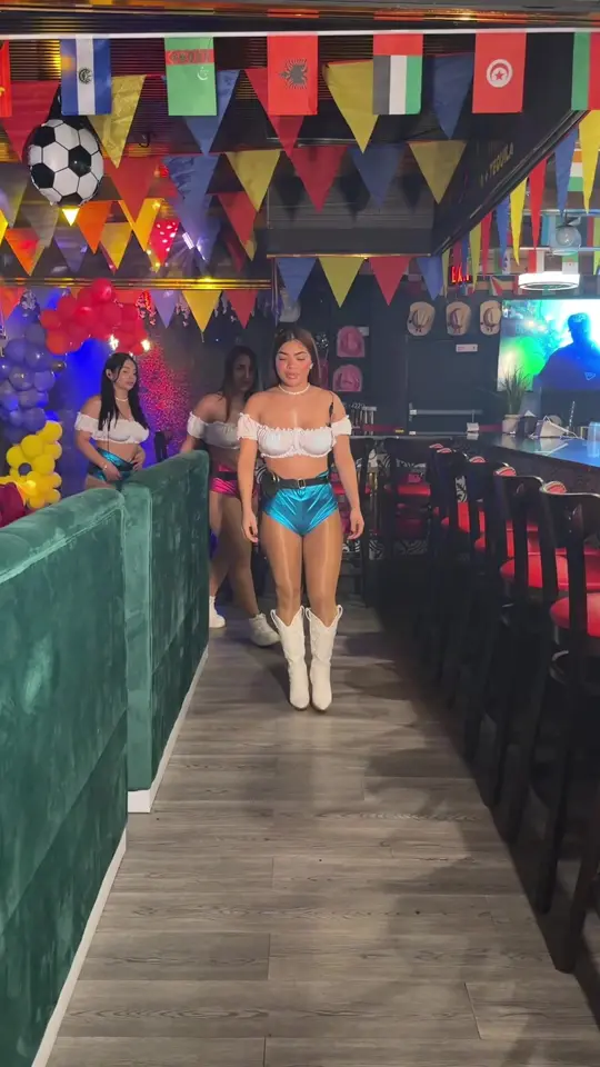 200 Copas Bar & Grill on TikTok, video by 200copas7