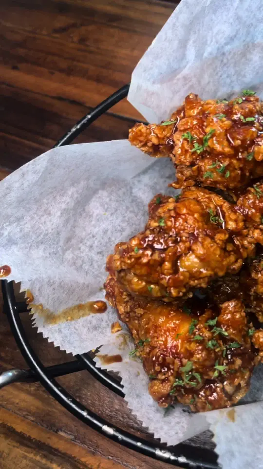 92 Chicken Orlando in Orlando showing korean fried wings, orlando food, video by 92chickenorl2 on TikTok
