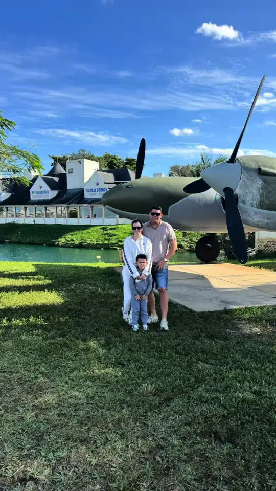 94th Aero Squadron Restaurant in Miami showing restaurant visit, brunch buffet, oysters, shrimp, lobster, paella, meats, mimosas, video by lety_palmbeach on TikTok
