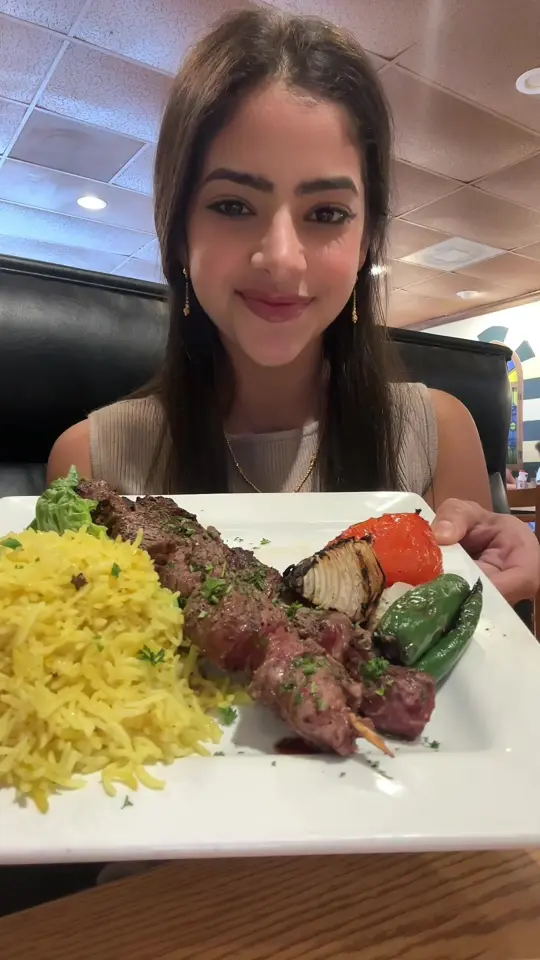 AL Sham Palace in Tampa showing lamb, shawarma, video by al.sham.palace.tam on TikTok