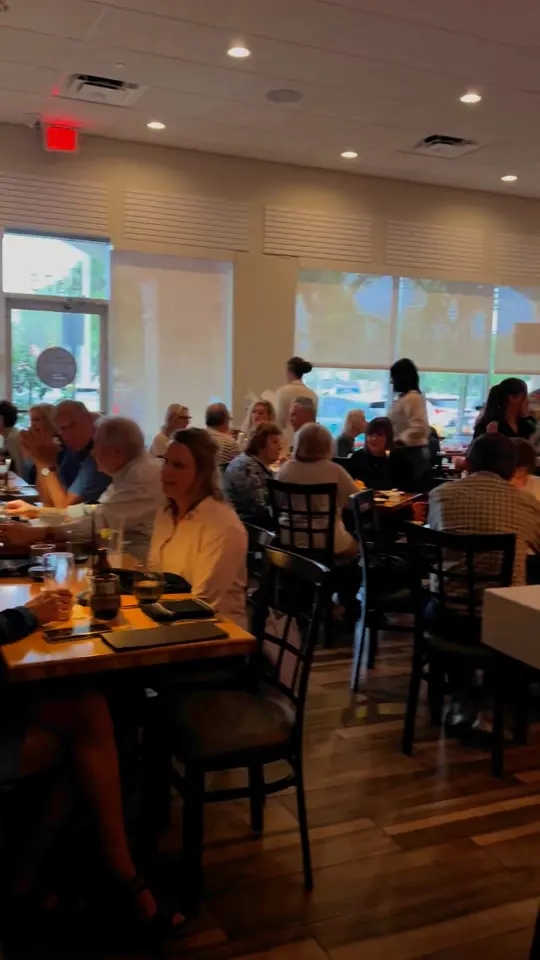 Alaina's Cafe in Palm Beach Gardens showing cafe, bake shoppe, atmosphere, happy hour, brunch, video by Alaina's Café and Bake Shoppe on Facebook