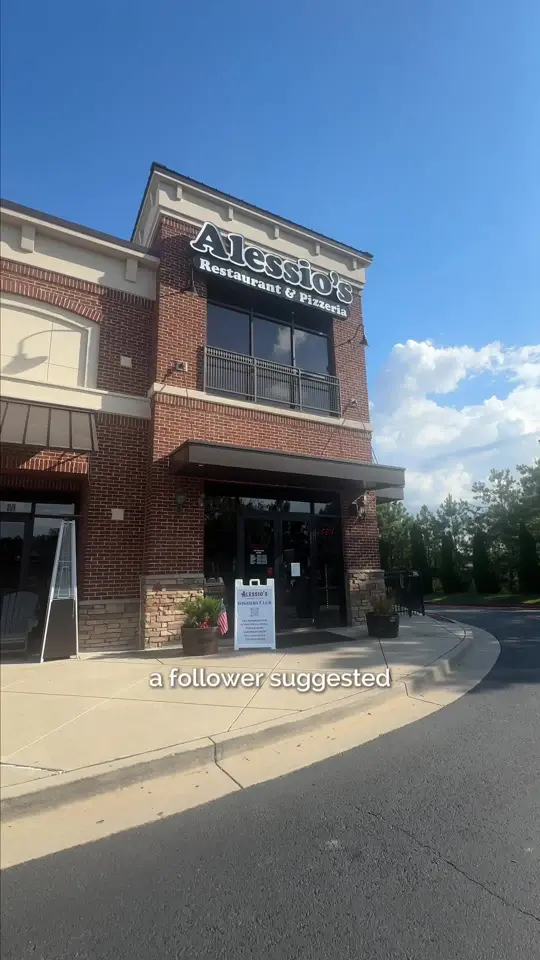 Alessio's Restaurant & Pizzeria in Cumming showing pizza, garlic knots, casual italian favorites, video by northmetroatlantalife on TikTok