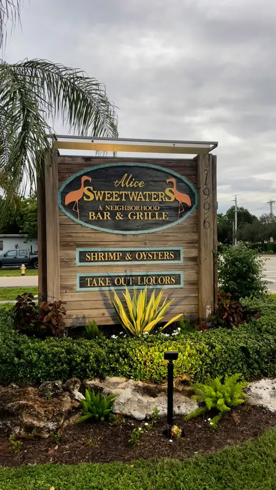 Alice Sweetwater's Bar & Grille in Naples showing review, visit, food, crab-stuffed mushroom caps, pan-seared grouper, roasted oyster rockefeller, video by Eat, Drink, and Explore Naples, FL on Facebook