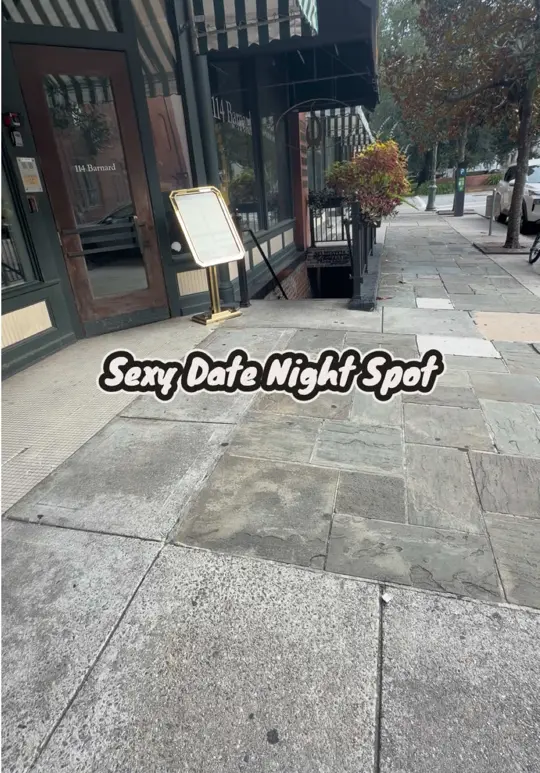 Alligator Soul Restaurant in Savannah showing review, visit, atmosphere, food, crispy alligator, video by journeysandhashtags on TikTok