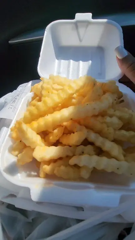 American Deli in Conyers showing review, hot crispy wings, lemon pepper wet wings, hot wings, crinkle fries, video by Cooking with Chef Bunky D and Tonia on Facebook
