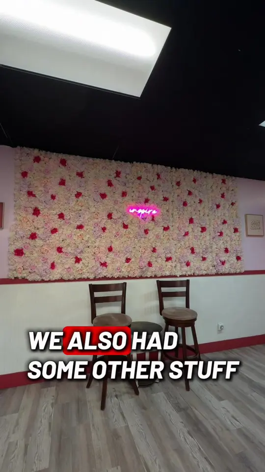 Antojitos Y Mas in Naples showing boba, dubai chocolate, aguas frescas, video by jesus.visions on TikTok