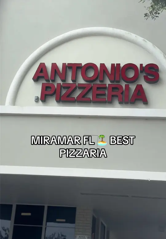 Antonio's Pizzeria in Miramar showing pizza, video by oneguchii on TikTok