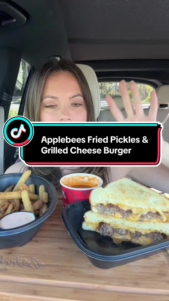 Applebee's Grill + Bar in Carrollwood showing mukbang, eating video, video by eatdrinkbemandy on TikTok