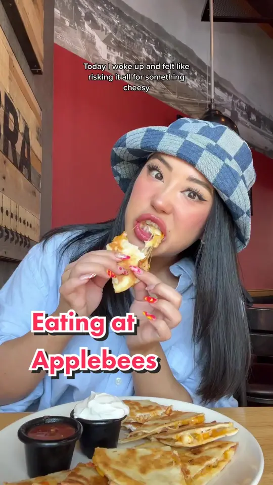 Applebee's Grill + Bar in Winter Haven showing food, appetizers, video by ashyizzle on TikTok