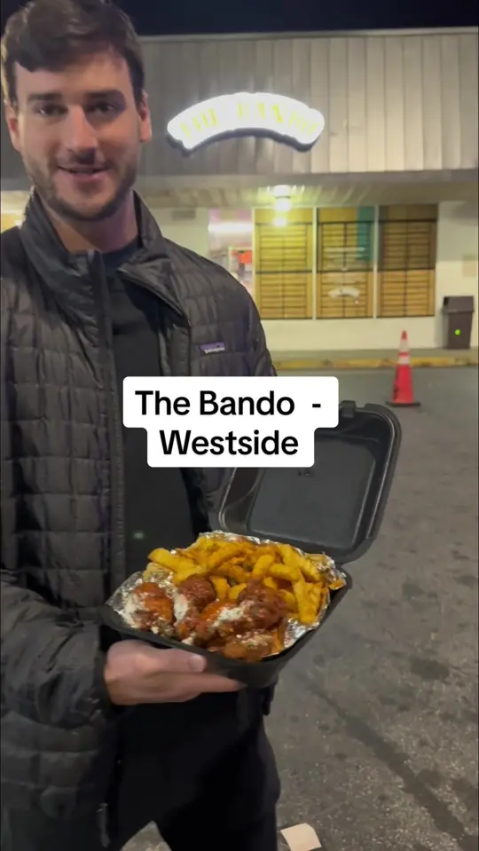 ATL Wings in Decatur showing review, bando wing, video by atl_wing_reviews on TikTok