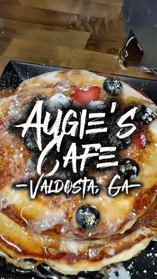 Augie's Cafe in Valdosta showing review, catfish and grits, video by mr.goalchaser on TikTok