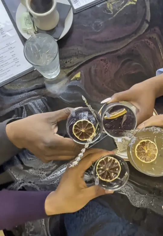 Aunties House Kitchen and Bar in Smyrna showing visit, review, atmosphere, food, soul rolls, oxtail, video by dudelovesfood on TikTok