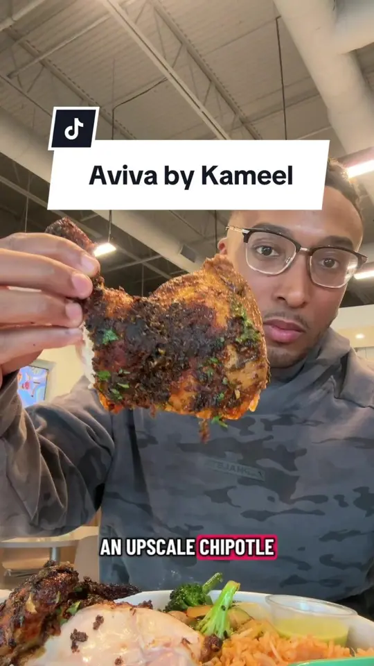 Aviva by Kameel Buckhead in Atlanta showing review, rosemary chicken, rice, vegetables, complimentary soup, chocolate-covered strawberries, video by rivaseatssatl on TikTok