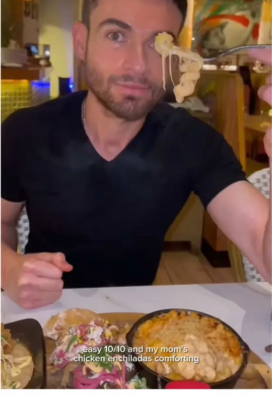 Avocado Cantina in Palm Beach Gardens showing review, goat cheese queso dip, shrimp burrito, chicken taco, mac & cheese queso, chicken enchiladas, video by j.dovalle1 on TikTok