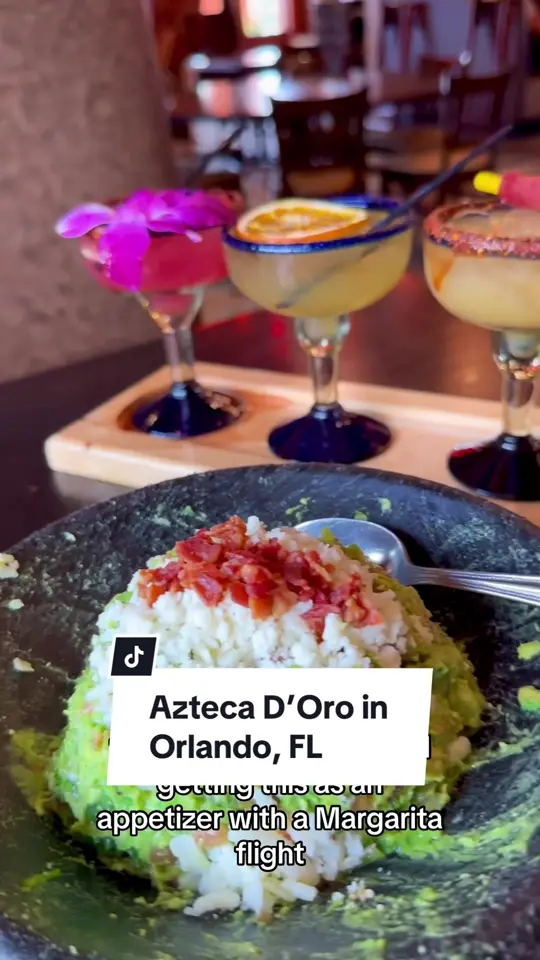 Azteca D'Oro in Orlando showing review, visit, mariachi performance, video by christinainitalia on TikTok