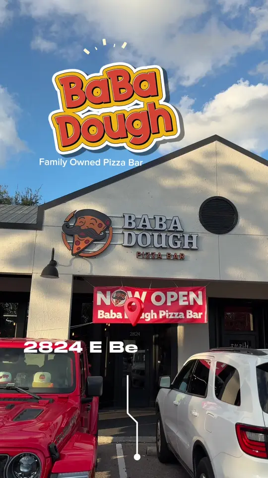Baba Dough Pizza bar in Tampa showing pizza, garlic knots, video by simplydigitaldiaries on TikTok