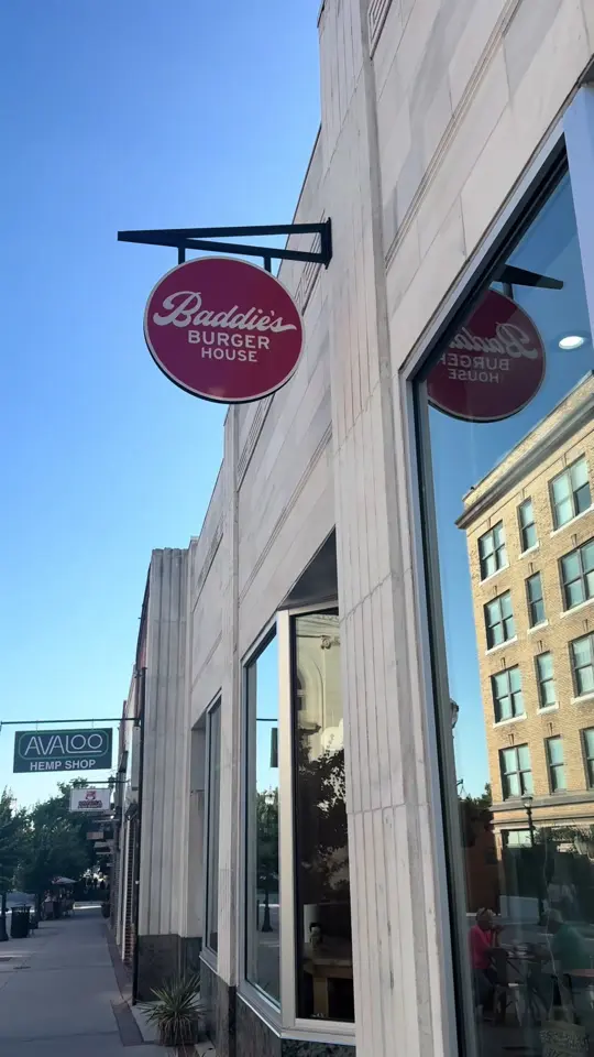 Baddies Burger House - Gainesville in Gainesville showing visit, burger, video by chaseandlex on TikTok