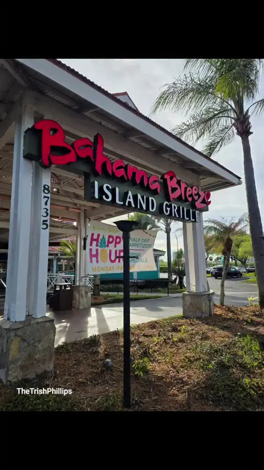 Bahama Breeze in Altamonte Springs showing visit, restaurant closure, video by the_trishphillips on TikTok