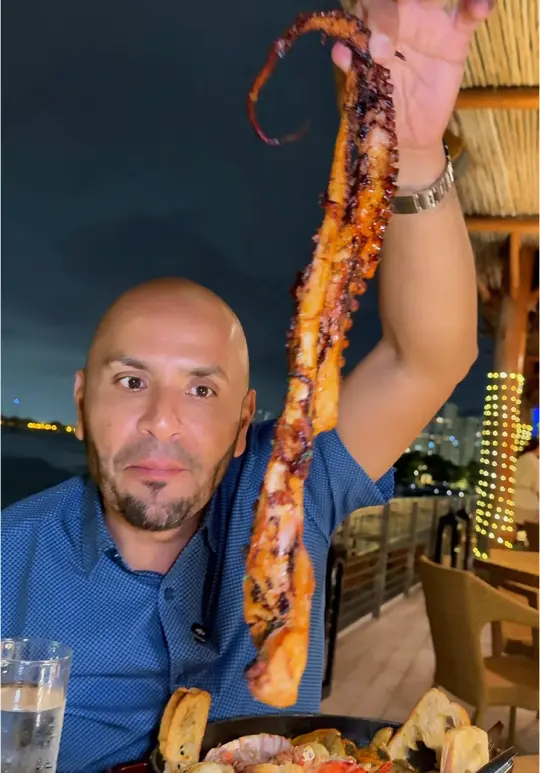  in Florida showing visit, atmosphere, video by luisitomastertoledo on TikTok