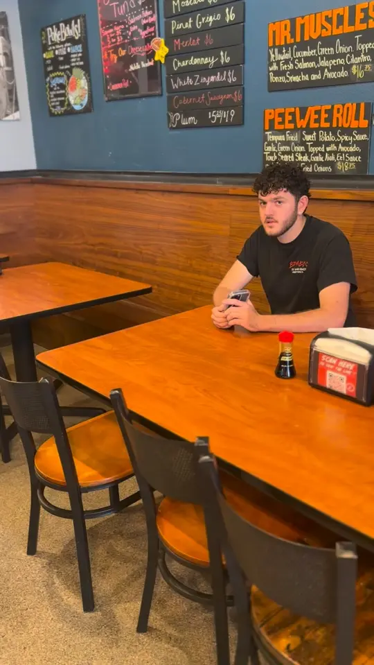 Bamboo Sushi Bar & Hibachi (Fort Walton Beach) in Fort Walton Beach showing customer service, order status, video by Bamboo Sushi and Hibachi on Facebook