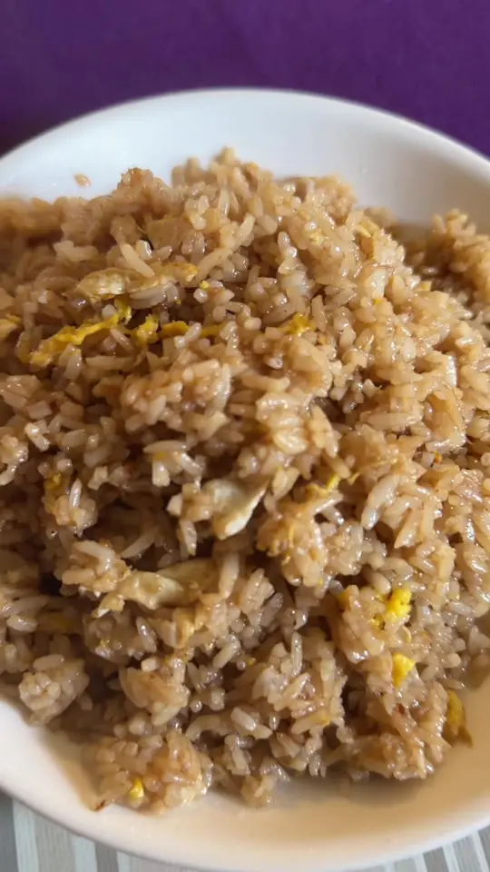 Bangkok Cabin in Kennesaw showing food, egg fried rice, video by aulaurarose on TikTok