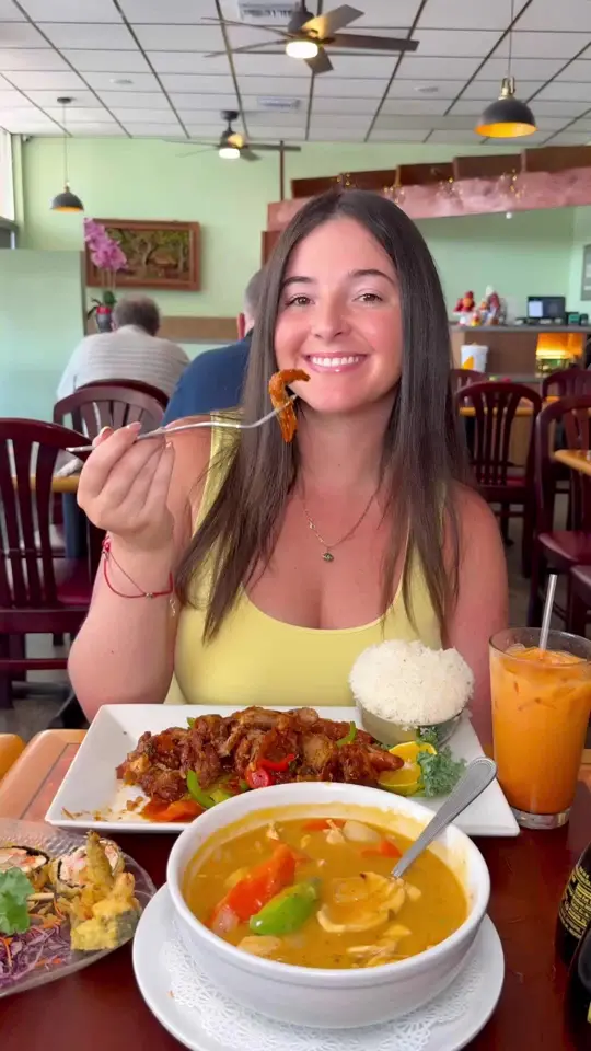 Bangkok Cuisine on TikTok, video by treatyoselfeverywhere