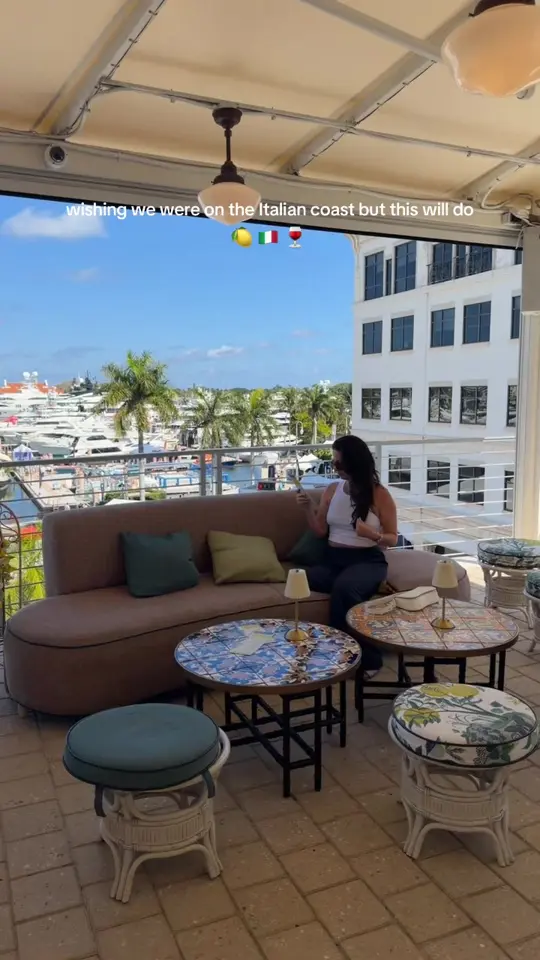Bar Capri in West Palm Beach showing review, rooftop bar, video by chelseaannepaine on TikTok