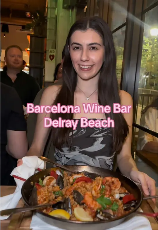 Barcelona Wine Bar in Delray Beach showing review, visit, video by healthywithdani on TikTok