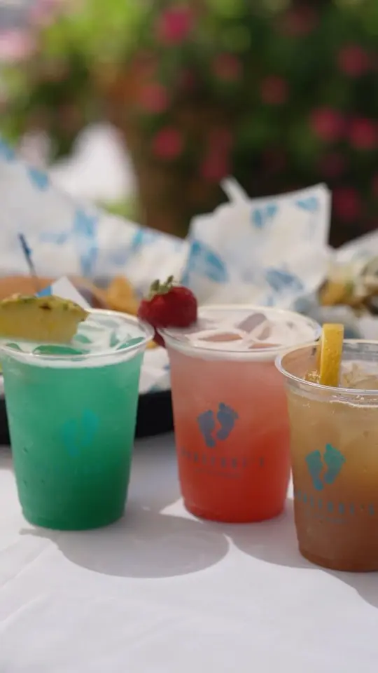  in Florida showing lunch, salads, handhelds, cocktails, video by Hilton Sandestin Beach Golf Resort & Spa on Facebook