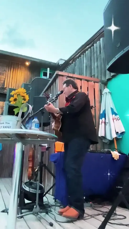  in Florida showing live music, billy rader, video by The Rader Family on Facebook