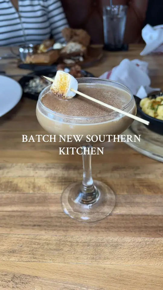 Batch New Southern Kitchen in Delray Beach showing review, wings, video by sk8natethefoodie on TikTok