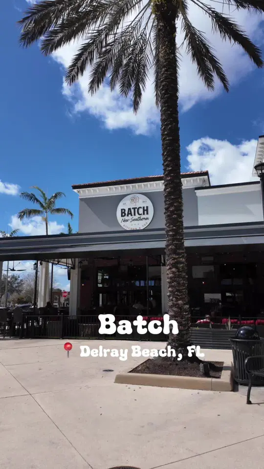 Batch New Southern Kitchen in Delray Beach showing restaurant, southern comfort food, appetizers, video by influencedamass on TikTok