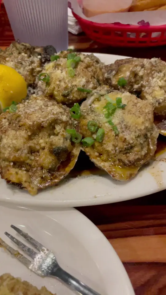 Bayou Bill's Crab House in Santa Rosa Beach showing review, seafood, oyster rockefeller, shrimp, video by kelqtpie on TikTok