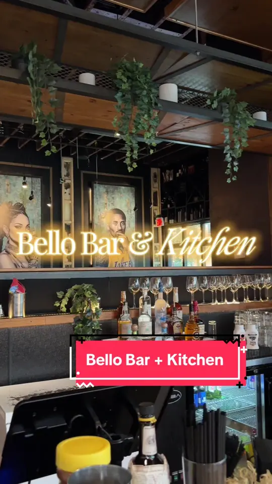 Bello Bar & Kitchen in Tampa showing brunch, breakfast sandwich, breakfast potatoes, video by ntashahall on TikTok