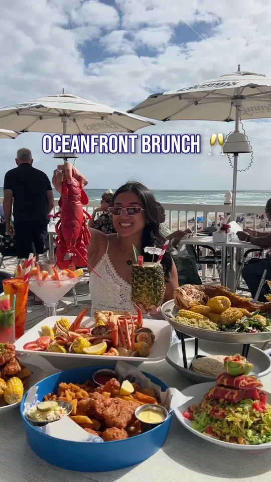 Benny's On The Beach in Lake Worth showing review, visit, oceanfront dining, brunch, video by explorewithgg on TikTok