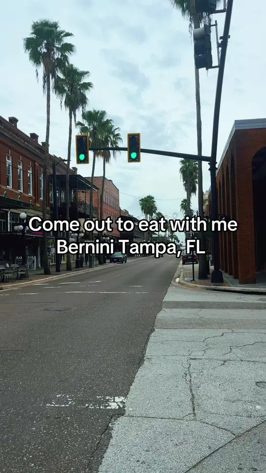 Bernini of Ybor in Tampa showing food, pizza, video by ayanytaly on TikTok