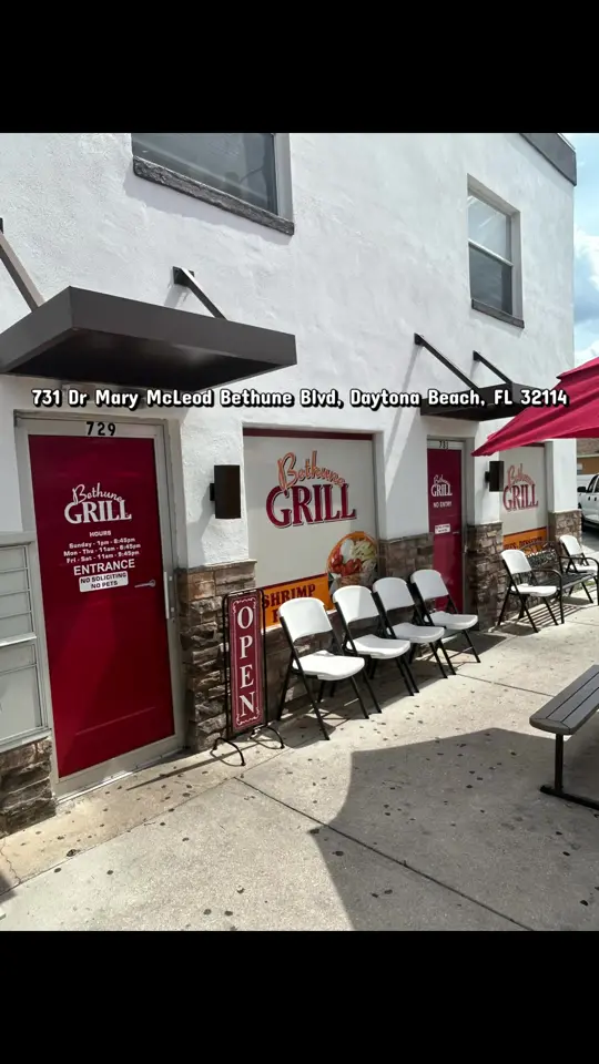 Bethune Grill in Daytona Beach showing food, wings, video by jamareatz on TikTok