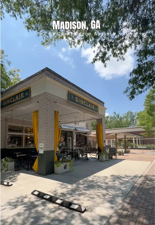 Betty Gene's in Madison showing restaurant, dining, review, video by mollylovesyou93 on TikTok