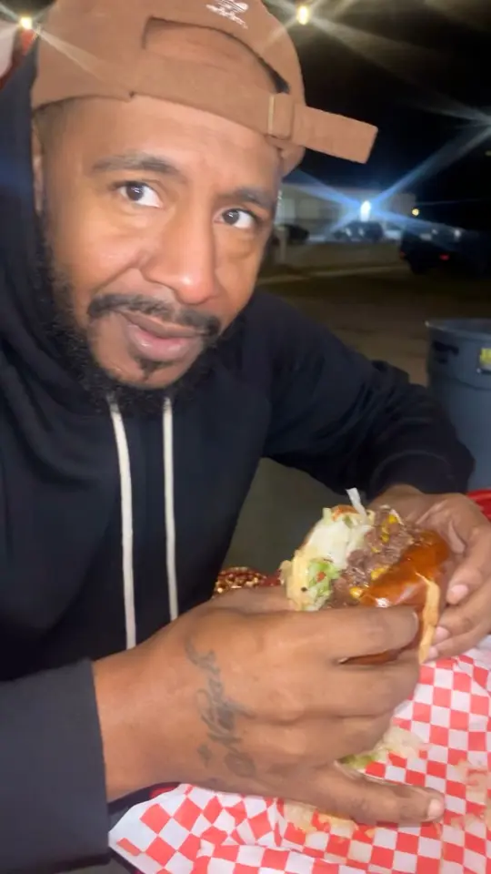 Big Mike's Burgers in New Smyrna Beach showing burgers, video by The Hughley’s on Facebook