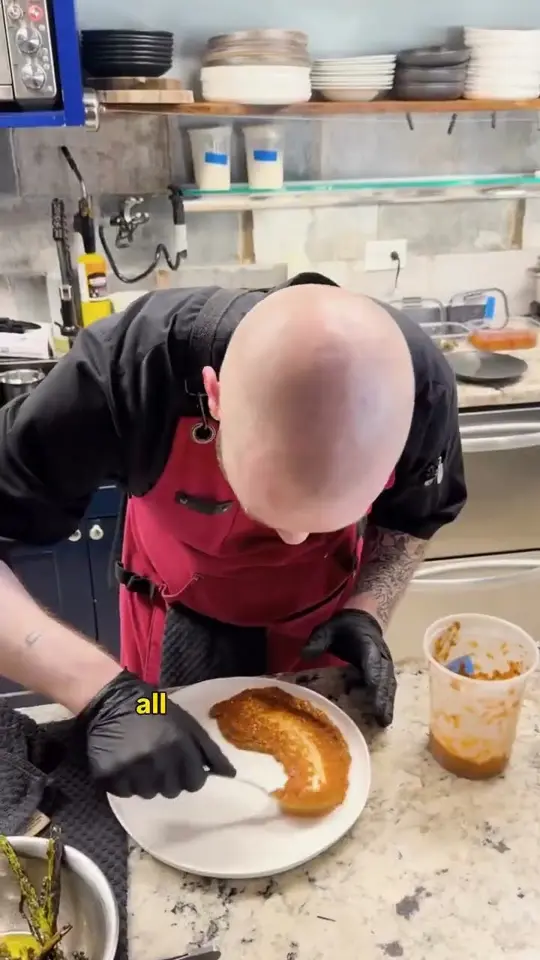 bin6south in St. Petersburg showing review, hidden gem, video by Visit St. Pete Clearwater on YouTube