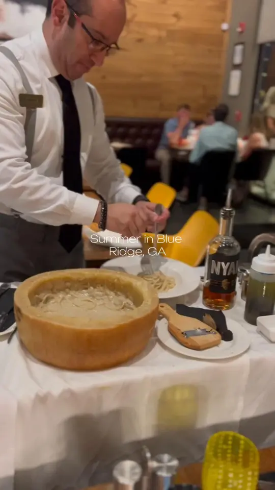 Black Sheep Restaurant in Blue Ridge showing review, atmosphere, cocktails, food, video by ashlynchampgatlin on TikTok