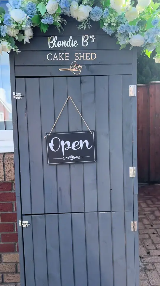 Blondie's in The Villages showing bakery, cake shed, honesty box, video by blondie_bs_bakery on TikTok