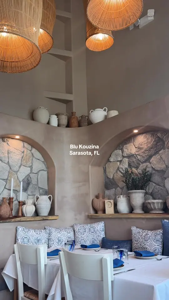 Blu Kouzina in Sarasota showing food, atmosphere, video by xtinaslifee on TikTok
