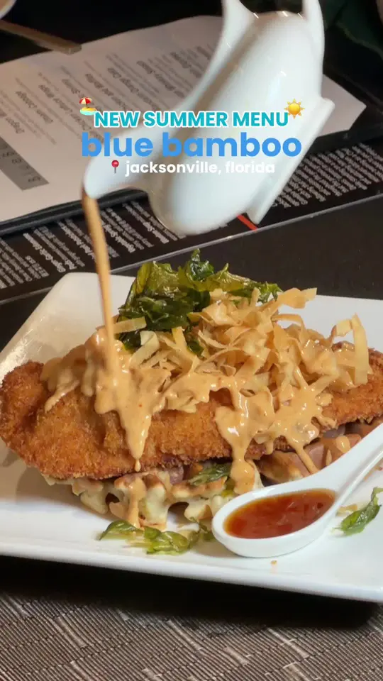 Blue Bamboo Canton Bistro in Jacksonville showing review, hoisin chicken lettuce wraps, dragon whiskers, umami cabbage, honey garlic shrimp, red curry chicken and waffles, mandarin orange cake, video by siennafayee on TikTok