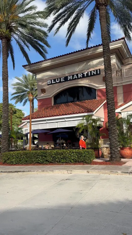 Blue Martini in Fort Lauderdale showing cocktail, happy hour, video by sierrasmithw on TikTok