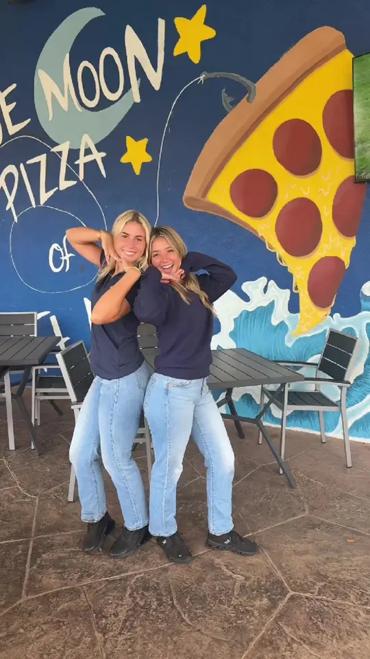 Blue Moon Pizza Fort Myers on TikTok, video by bluemoonpizzafl