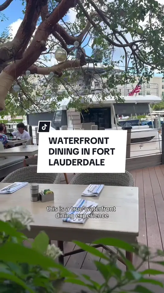 Boatyard in Fort Lauderdale showing waterfront dining, brunch, bottomless premium cocktails, create your own mimosa, bloody mary & bellini, fresh daily catches, raw bar, shellfish, premium cuts of, video by innythefoodie on TikTok