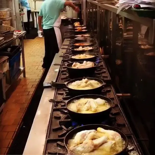 Bob Heilman's Beachcomber in Clearwater showing food, fried chicken, video by Bob Heilman's Beachcomber on Facebook