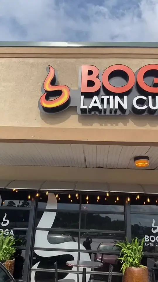 Boga Latin Cuisine in Norcross showing review, food, video by daelouisebeauty on TikTok