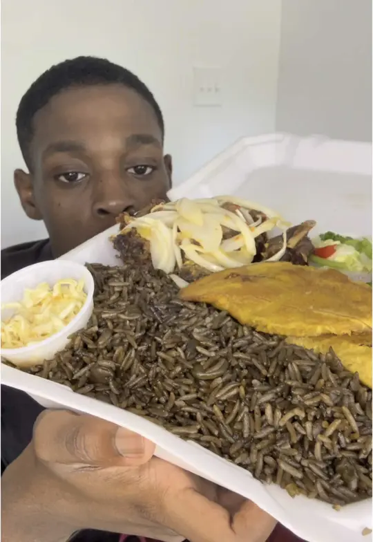 Bon Gou cuisine in Lake Worth showing restaurant, visit, video by gasolinereviewss on TikTok